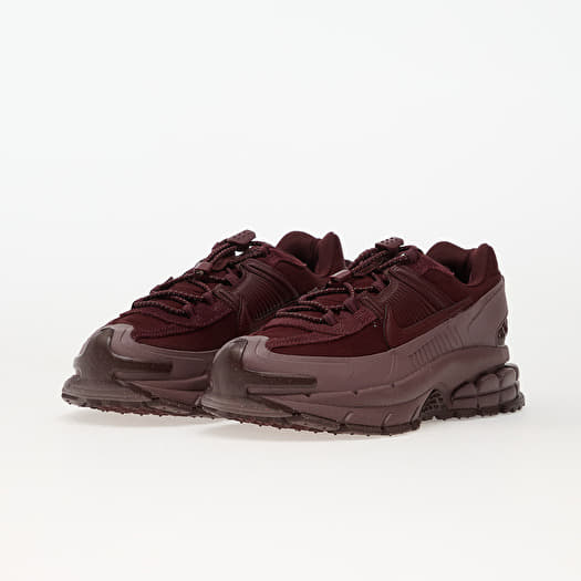 nike zoom burgundy