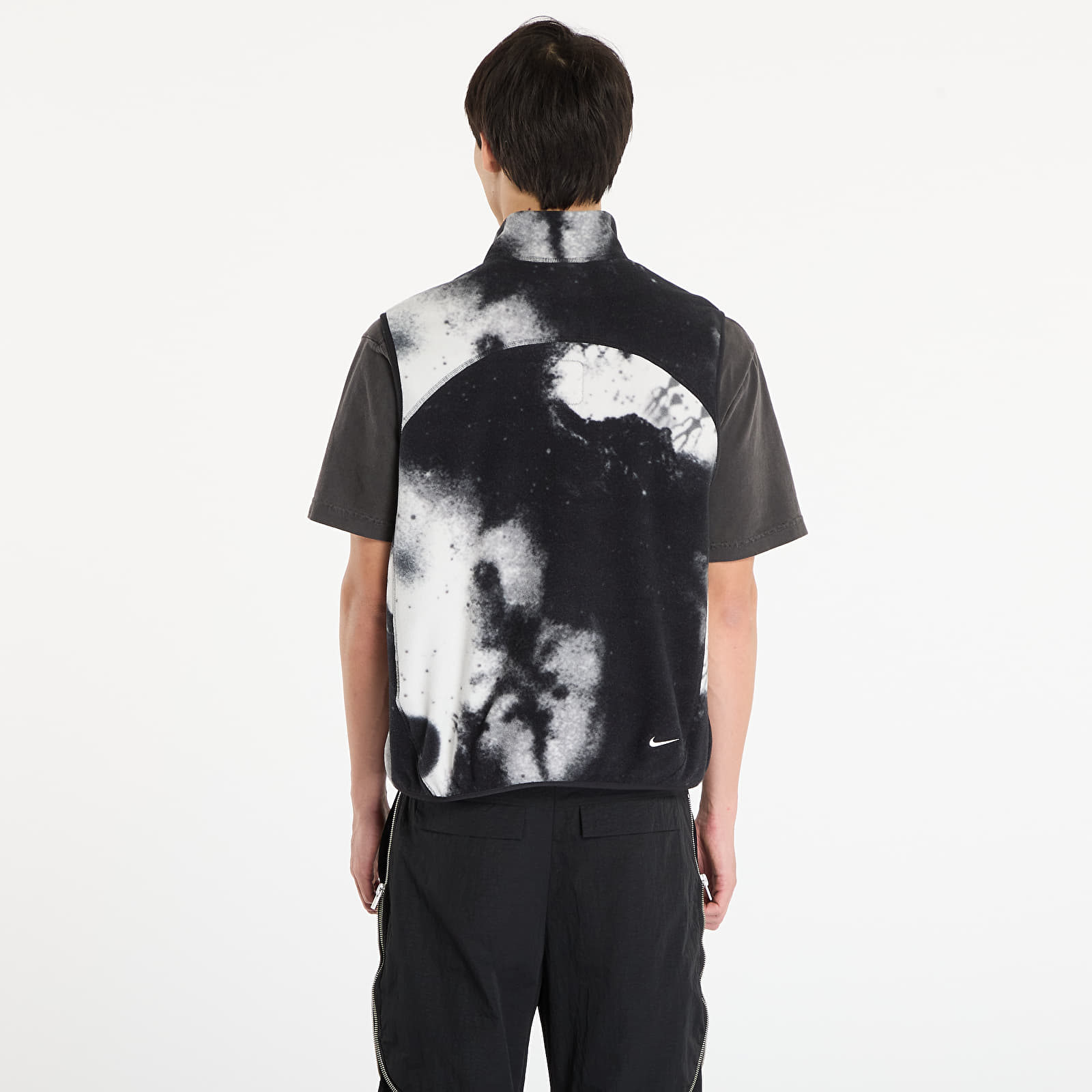 Men's vests Nike ACG "Wolf Tree" Printed Vest Anthracite/ Black/ Summit White