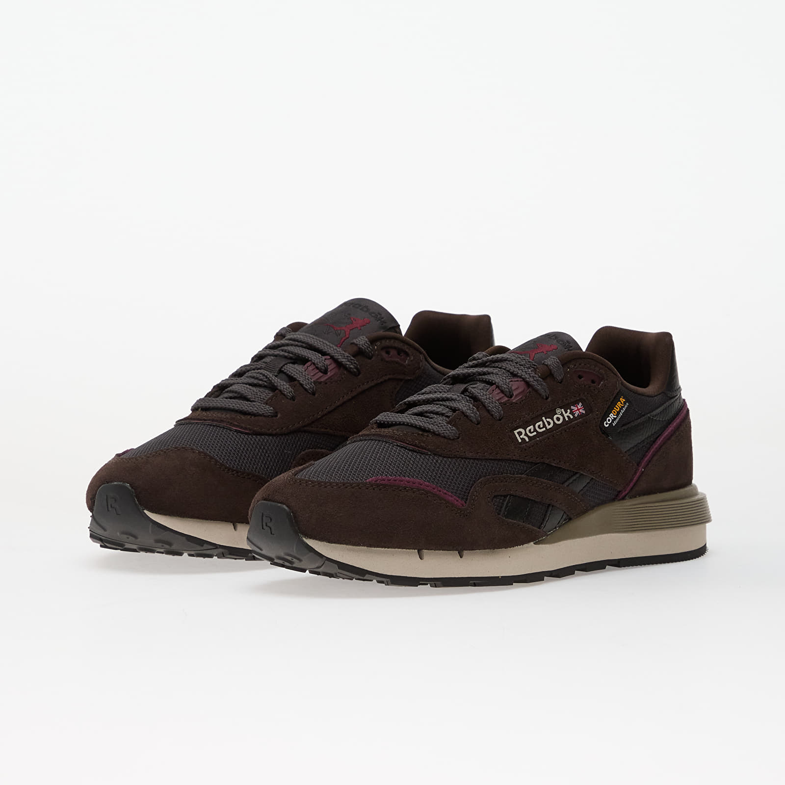 Încălțăminte și sneakerși pentru bărbați Reebok Classic Nylon 89 Washed Black/ Black/ Black Cherry
