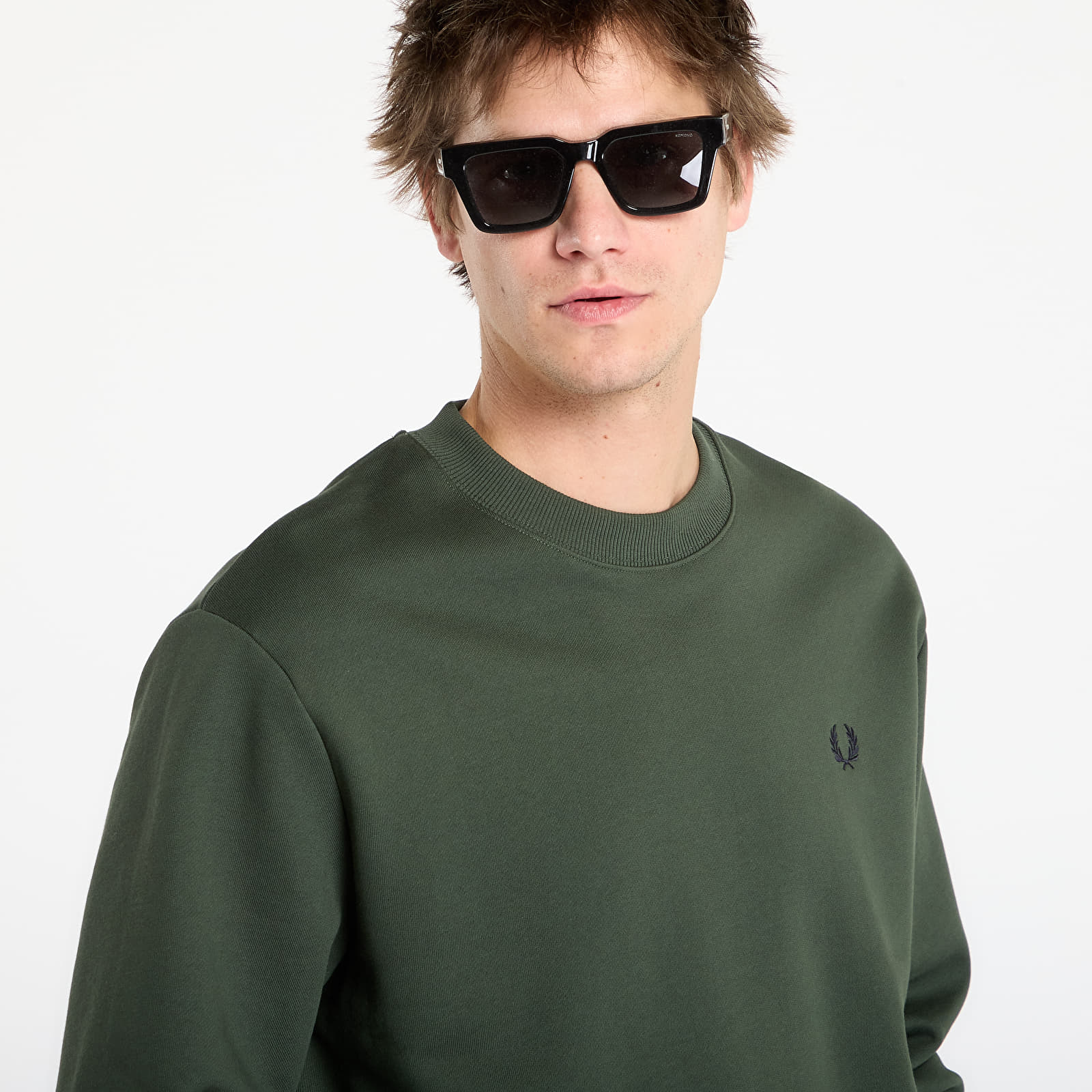 Vīriešu džemperi FRED PERRY Crew Neck Sweatshirt Court Green/ Snow White/ Navy