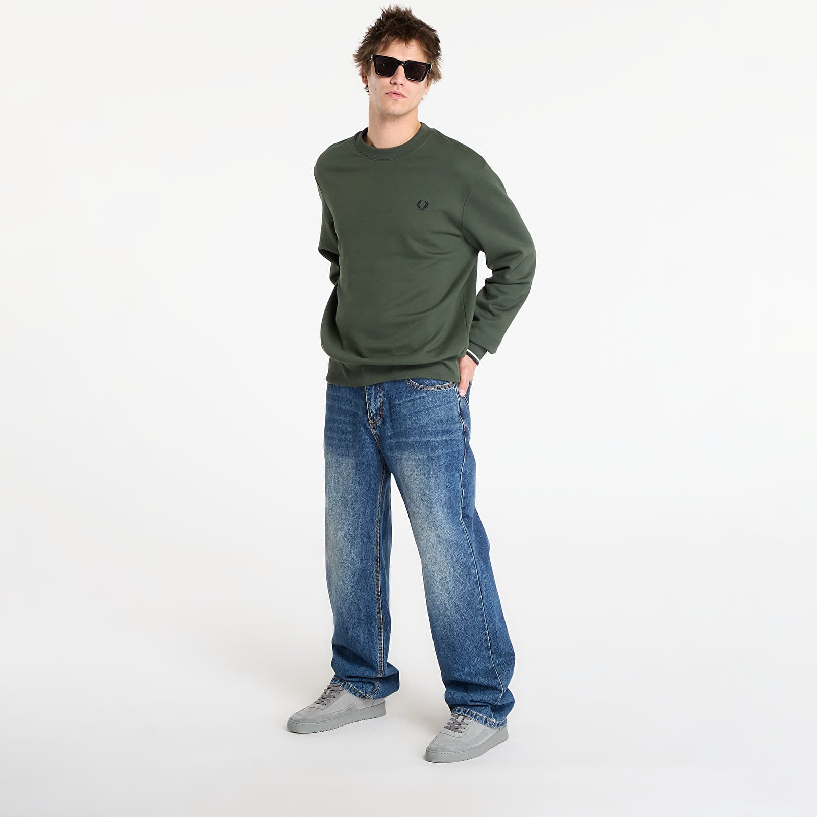 Vīriešu džemperi FRED PERRY Crew Neck Sweatshirt Court Green/ Snow White/ Navy