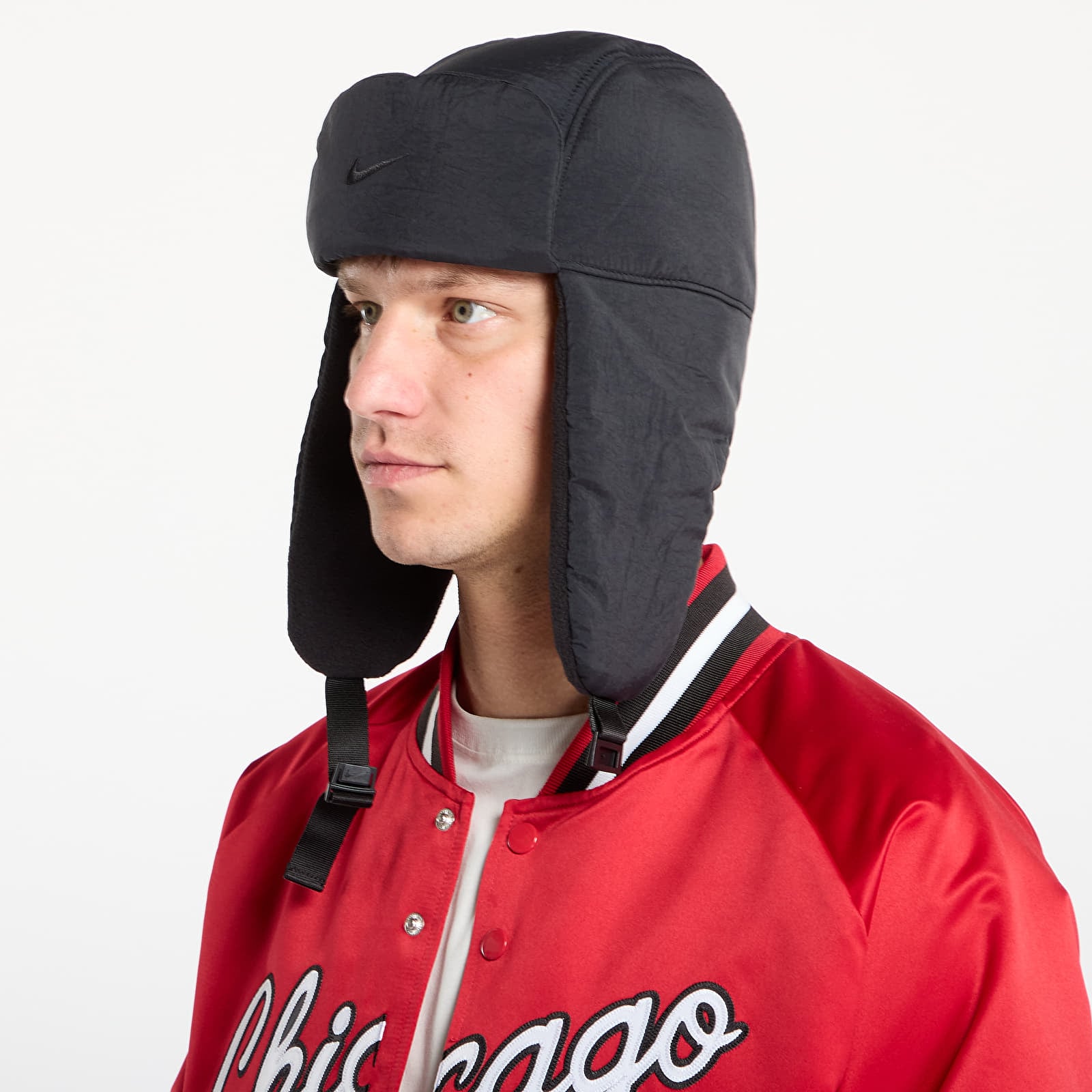 Sapkák Nike Fly Unstructured Puffer Trapper Cap Black/ Black/ Sanddrift