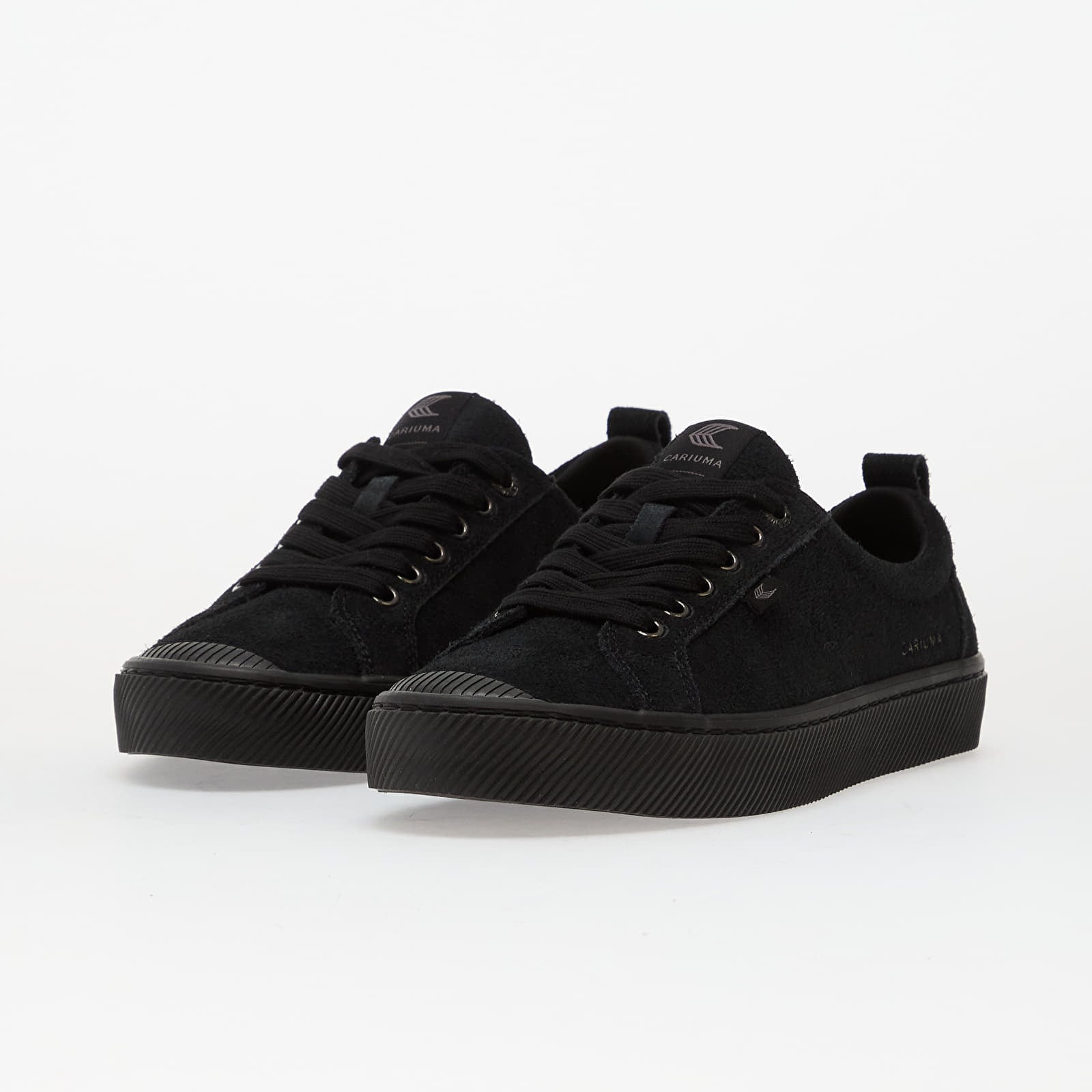 Men's sneakers and shoes Cariuma M Oca Low All Black