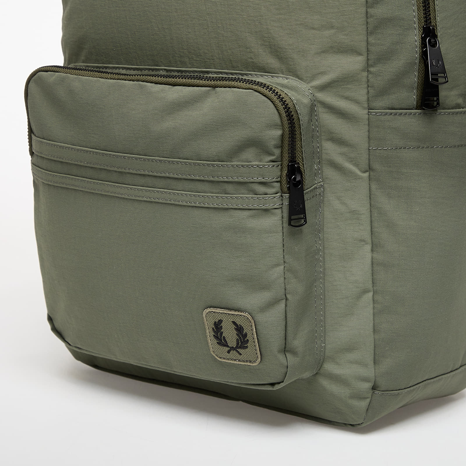 Muški ruksaci FRED PERRY Nylon Badge Backpack Lrl Wrth Green