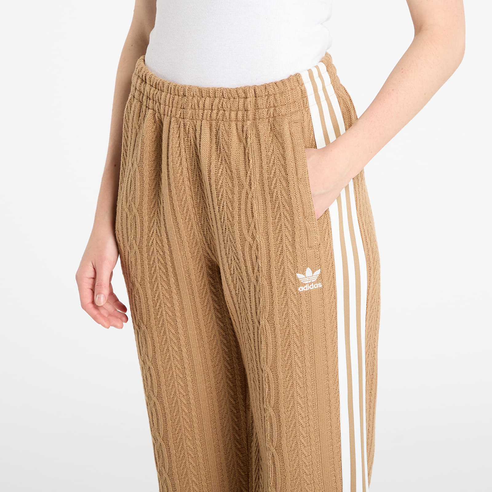 PĂĽksid adidas Knit Classic Track Pants Cardboard