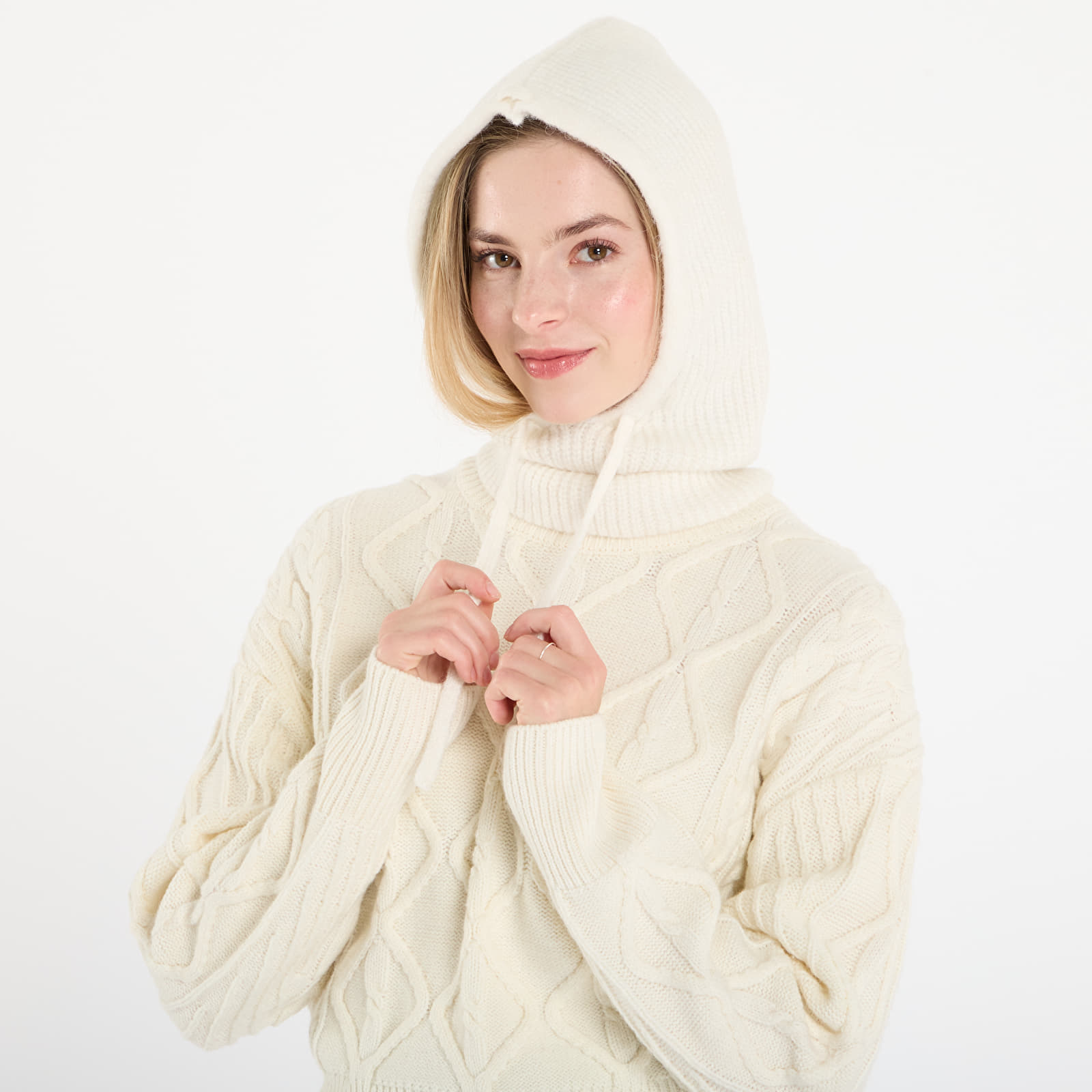 Hattar GUESS Virginia Balaclava Swtr Cream