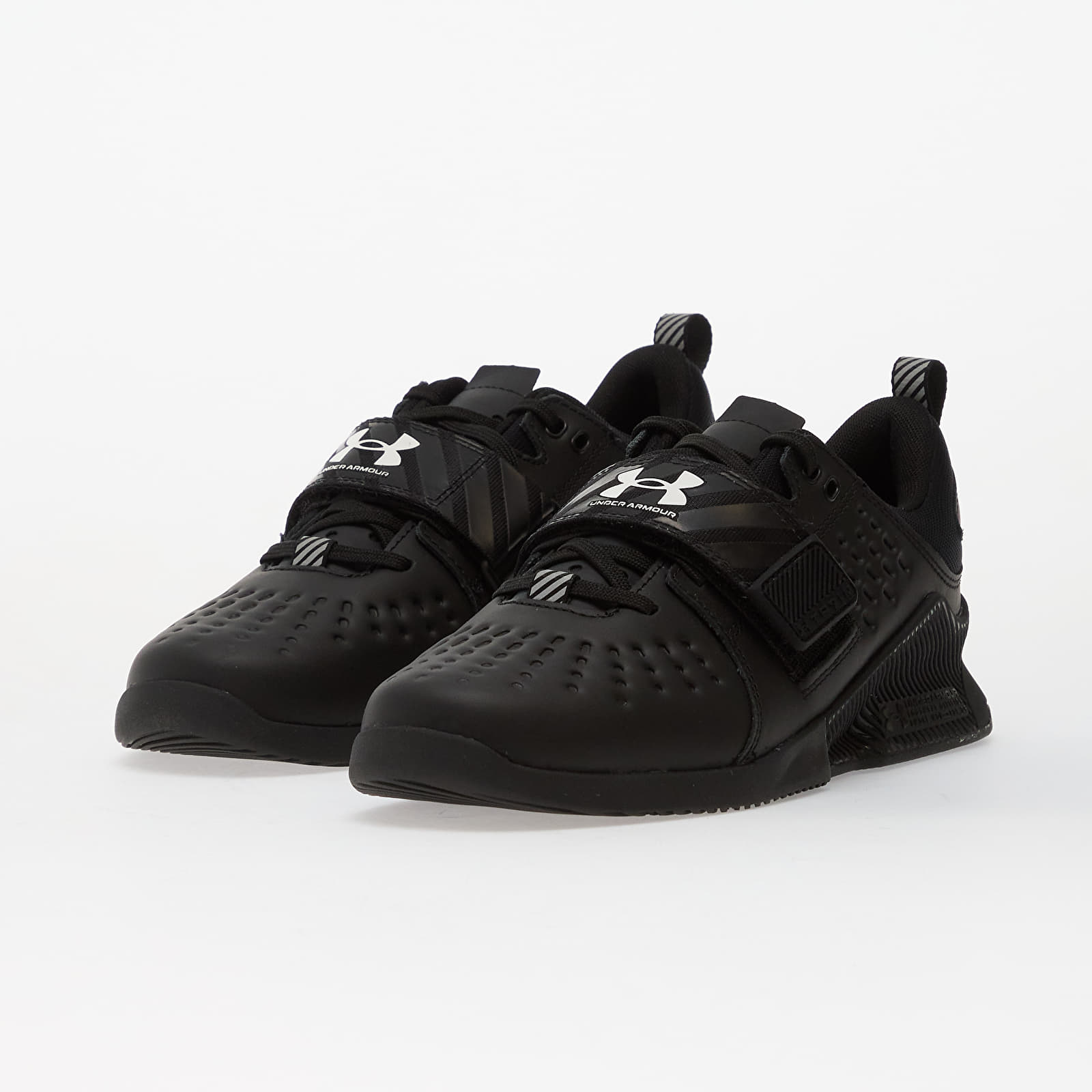 Men's sneakers and shoes Under Armour Reign Lifter Black /Black /White