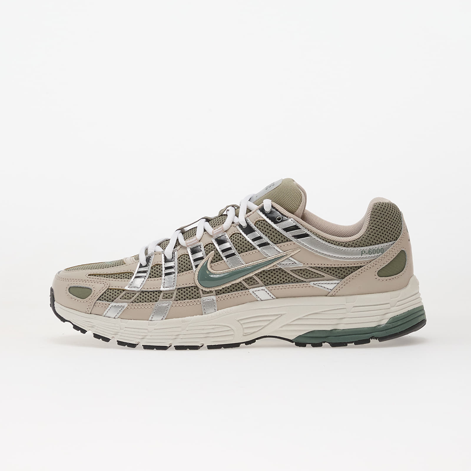 Sneakers Nike P-6000 Cream Ii/ Clay Green-Anthracite EUR 41