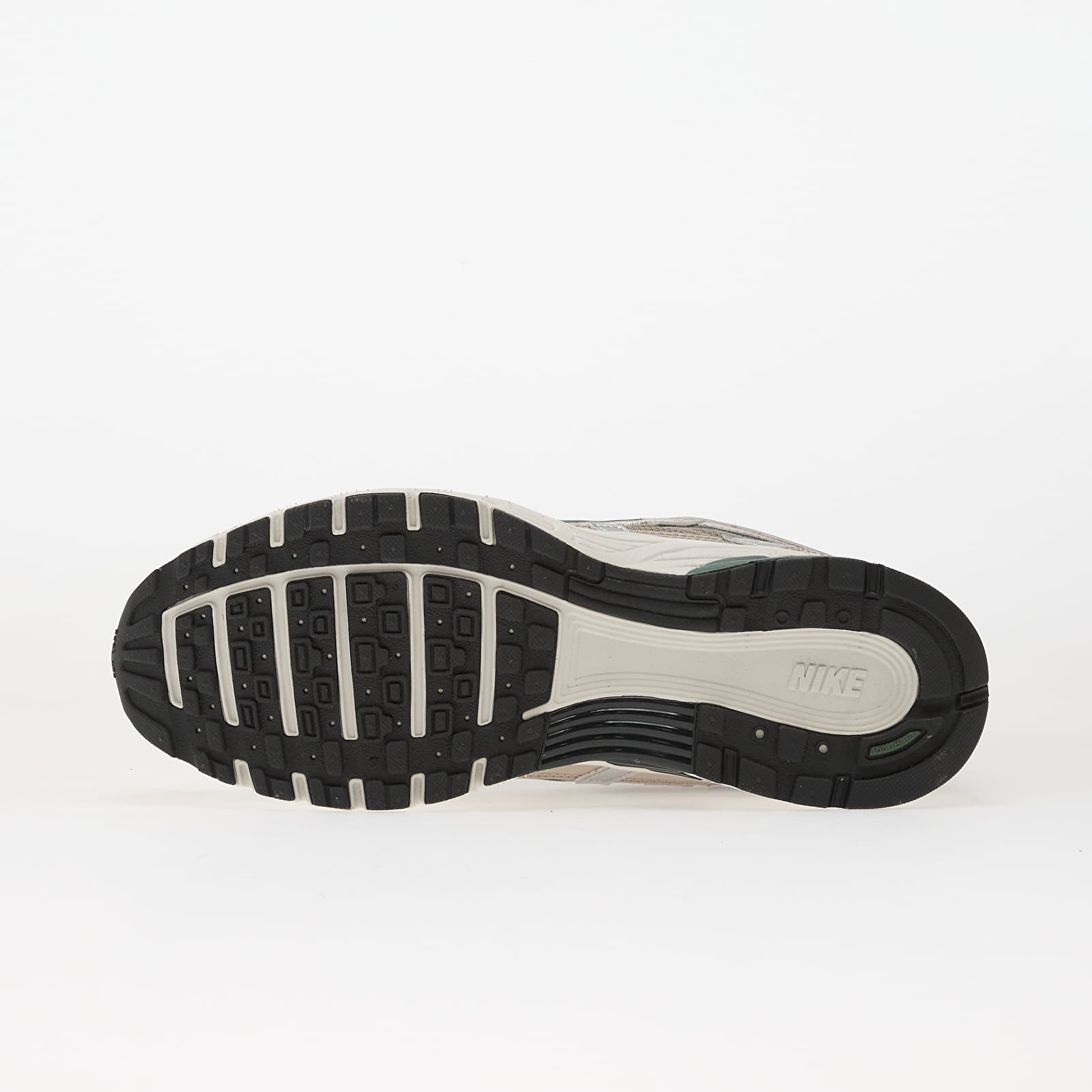 Moški čevlji Nike P-6000 Cream Ii/ Clay Green-Anthracite