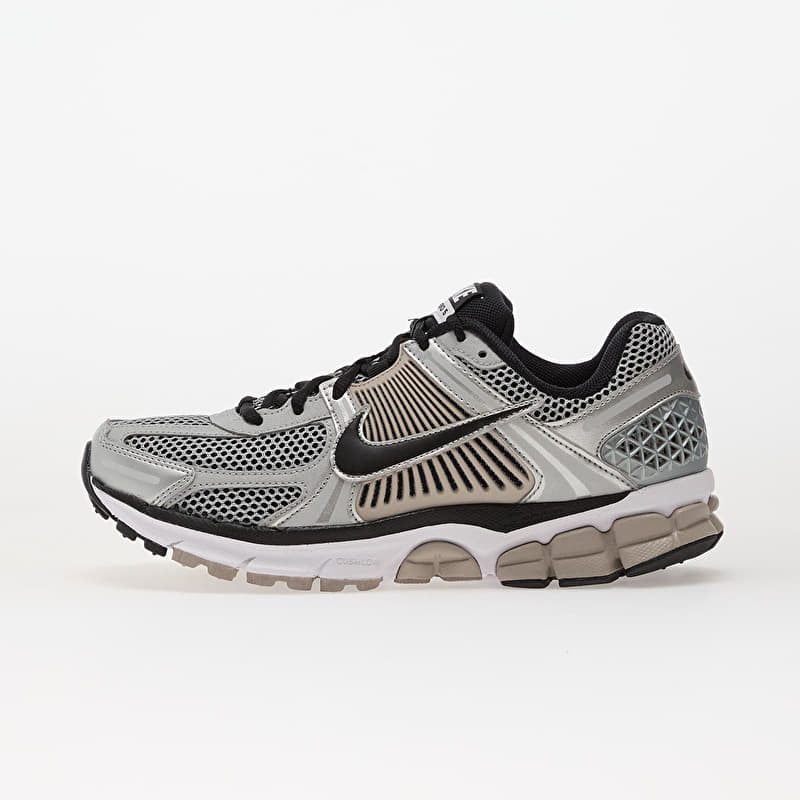 Nike Zoom Vomero 5 Metallic Silver/ Black-College Grey