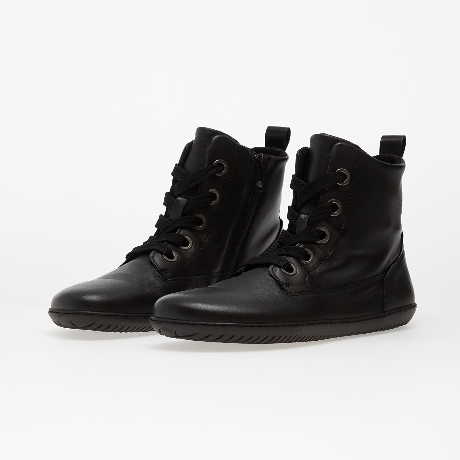 Women's sneakers and shoes Groundies Salzburg Women Black