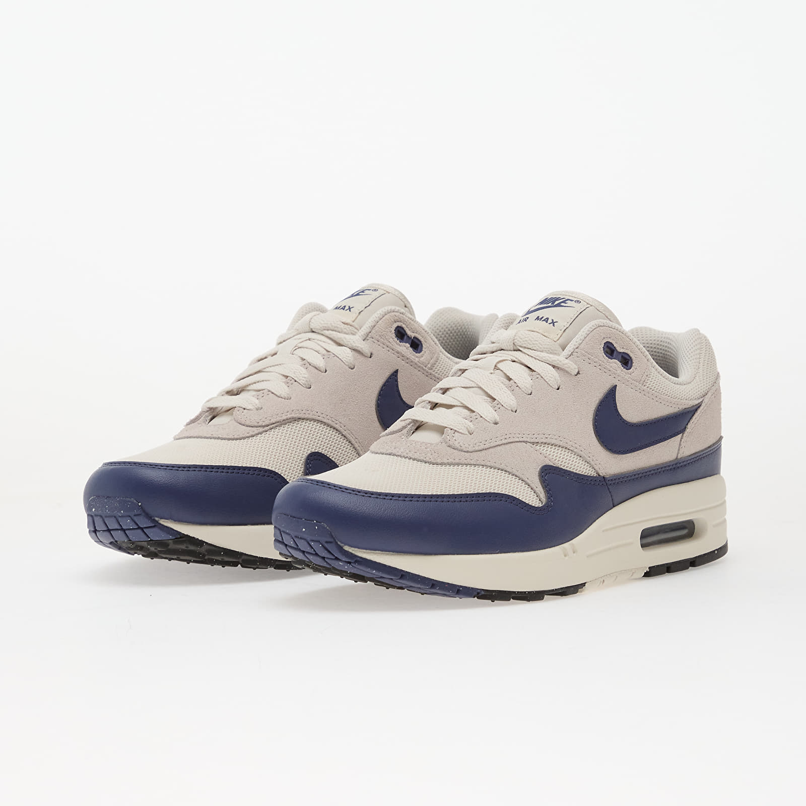 Vīriešu čības un apavi Nike Air Max 1 Essential Phantom/ Sanded Purple-Vast Grey-Black