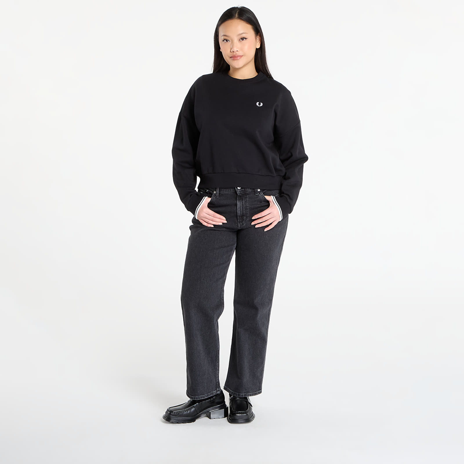 Sweatshirts för kvinnor FRED PERRY Tipped Sweatshirt Black