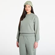 Queens Women's Sweats Essential Crewneck Leaf