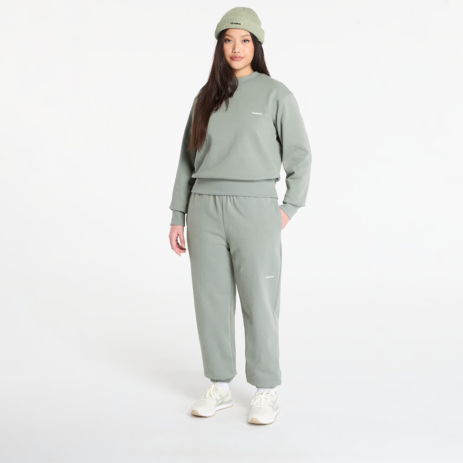 Суичърти Queens Women's Sweats Essential Crewneck Leaf
