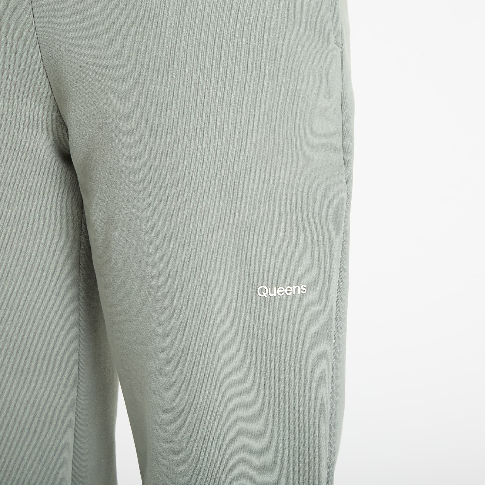 Dressid Queens Women's Sweats Essential Sweatpants Leaf