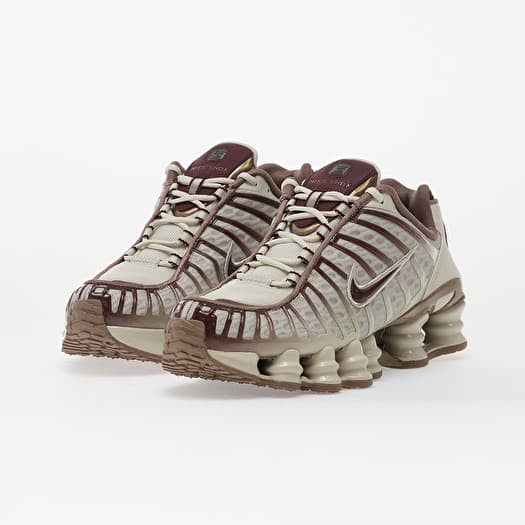 Nike W Shox Tl Light Bone/ Burgundy Crush-Mink Brown | Queens