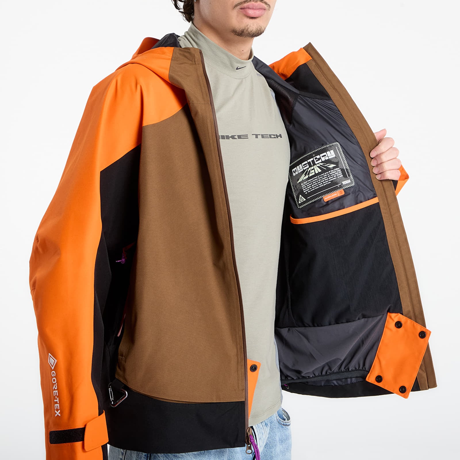 Jakker Nike ACG "Mystery Lights" Snow Jacket Safety Orange/ Mosswood Brown/ Black/ Black