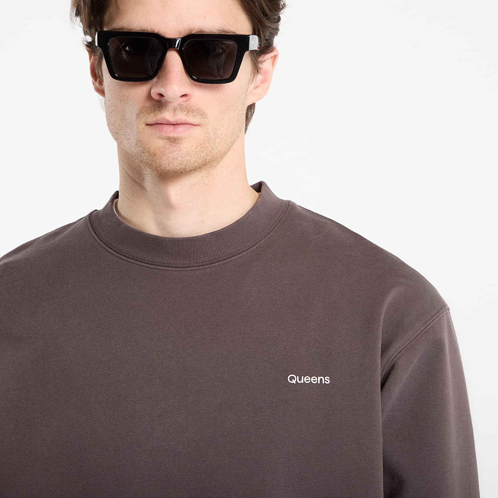 Sweatshirts Queens Men's Sweats Essential Crewneck Mauve