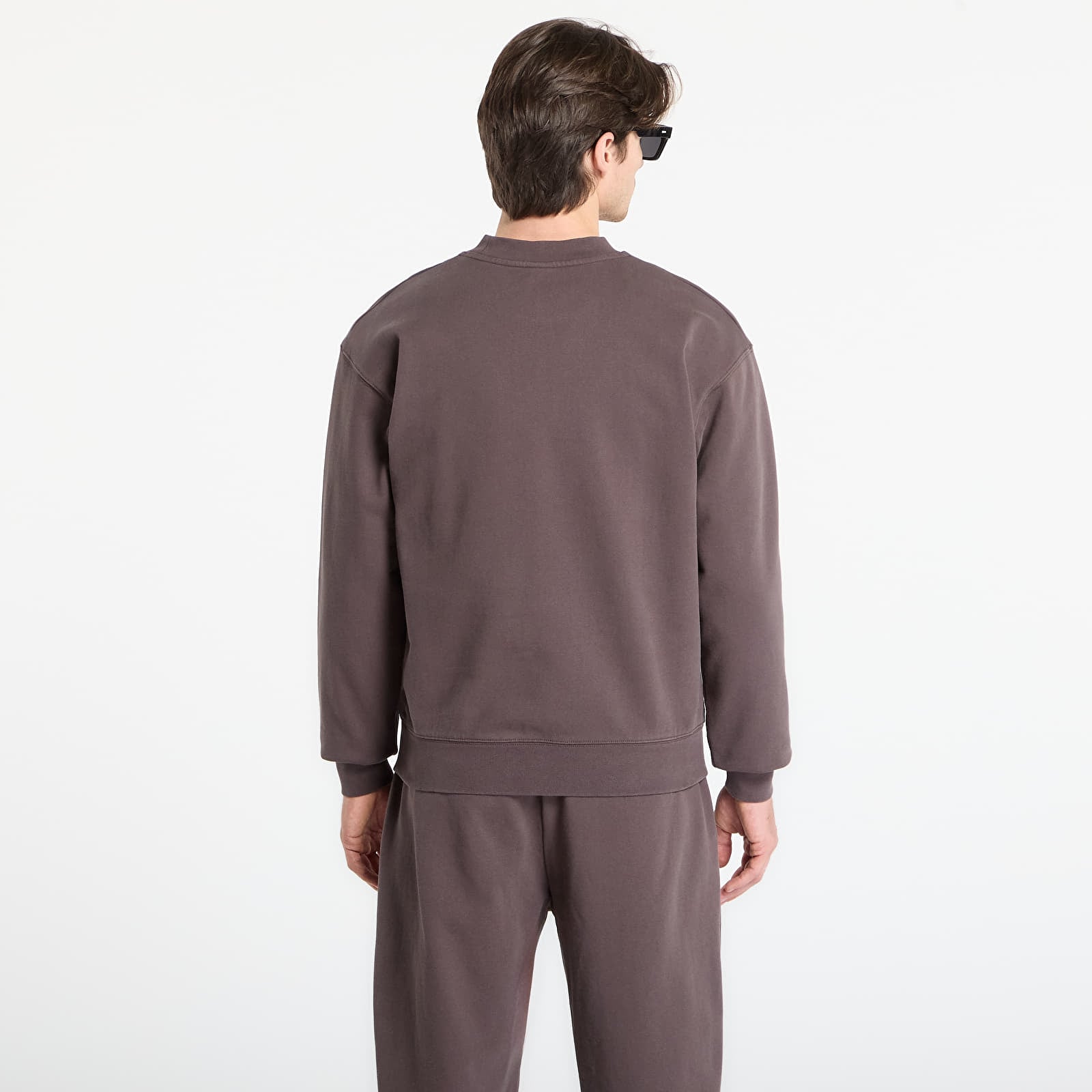 Sweatshirts Queens Men's Sweats Essential Crewneck Mauve