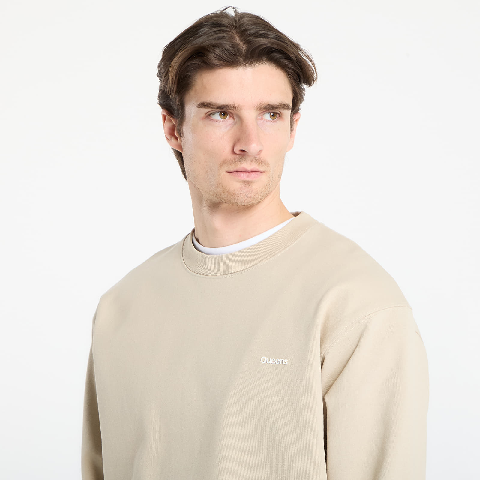 Sweatshirts Queens Men's Sweats Essential Crewneck Sand
