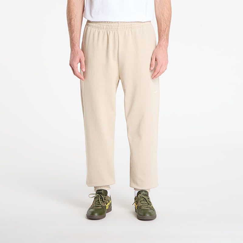 Jogginghosen Queens Men's Sweats Essential Sweatpants Sand