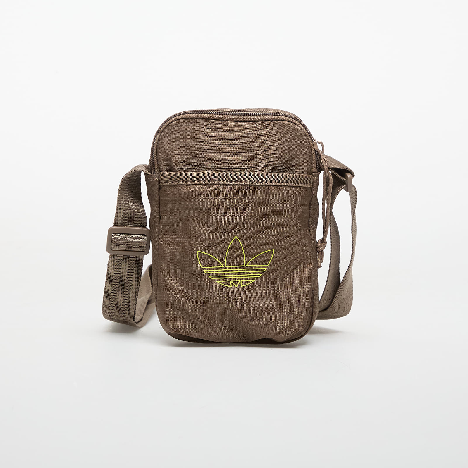 Umhängetaschen für Männer adidas Ac Festival Bag Blabro/ Semi Solar Yellow