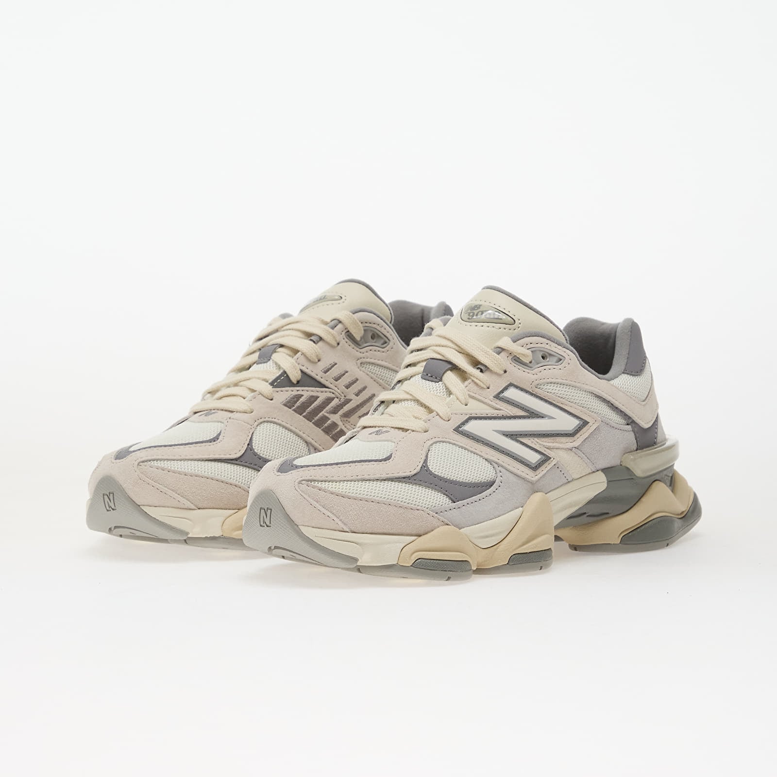 Moški čevlji New Balance 9060 Beige/ Sea Salt