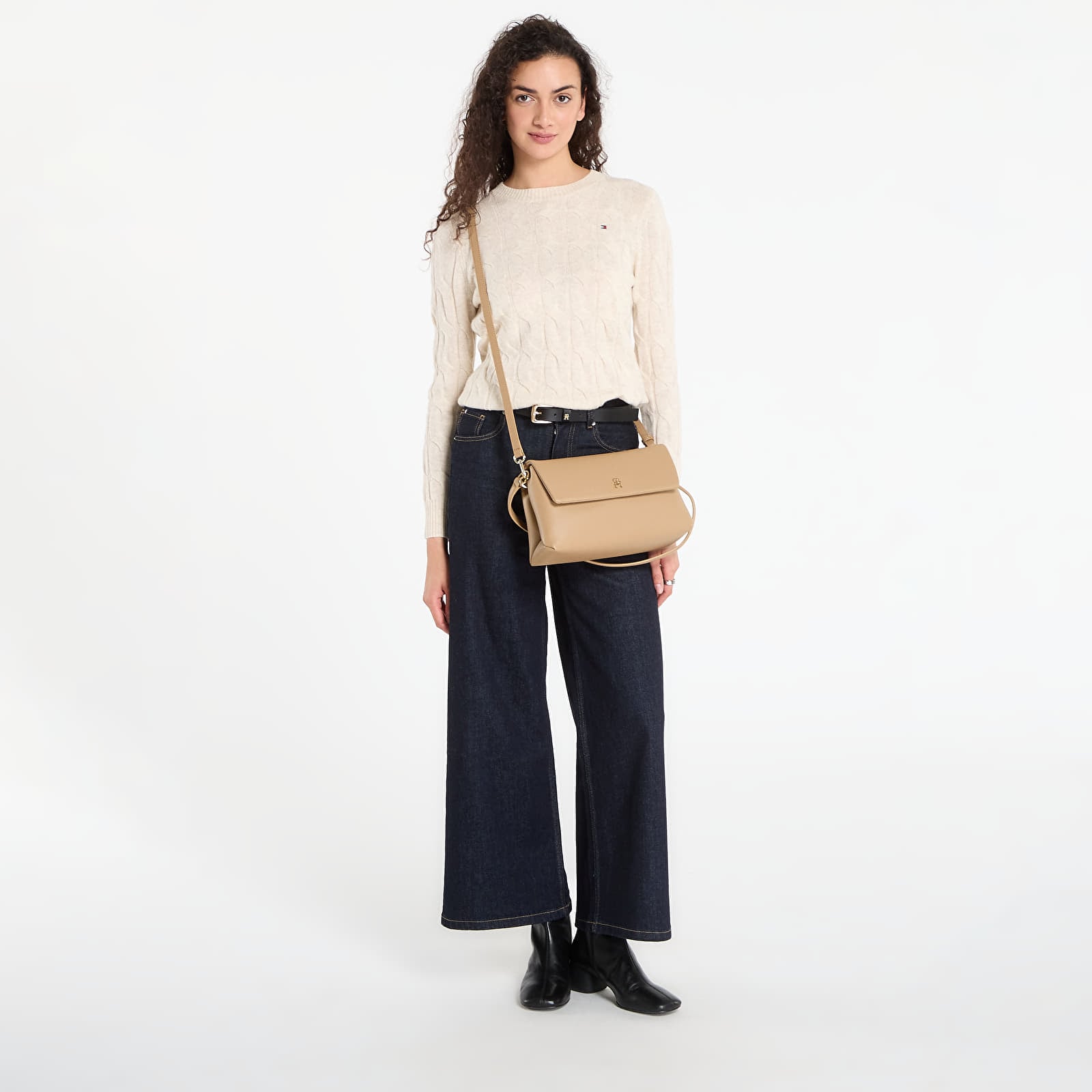 Tröjor Tommy Hilfiger Soft Wool Cable C-Neckk Ls Sweater Heather Oatmilk