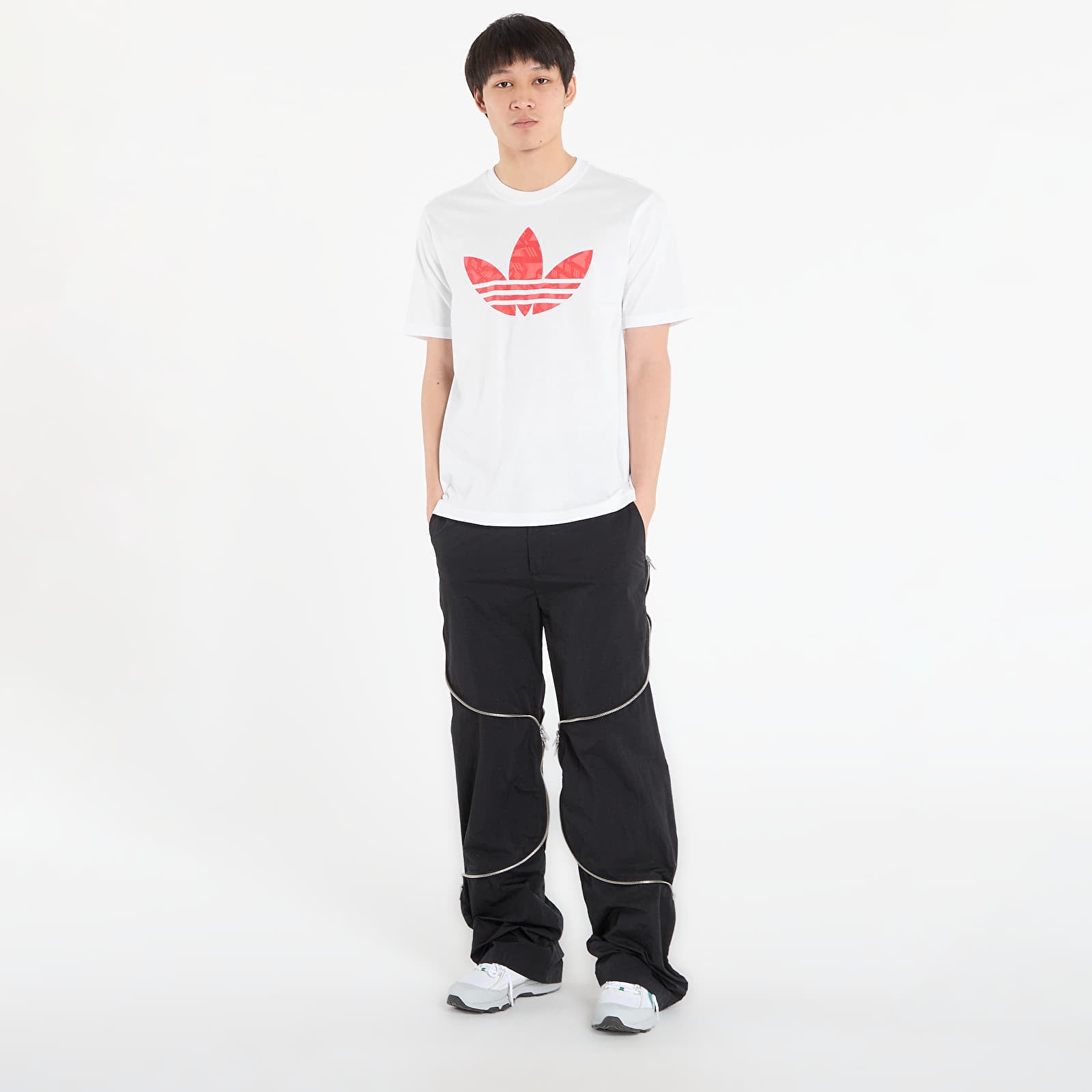 Tricouri bărbați adidas Gfx T White