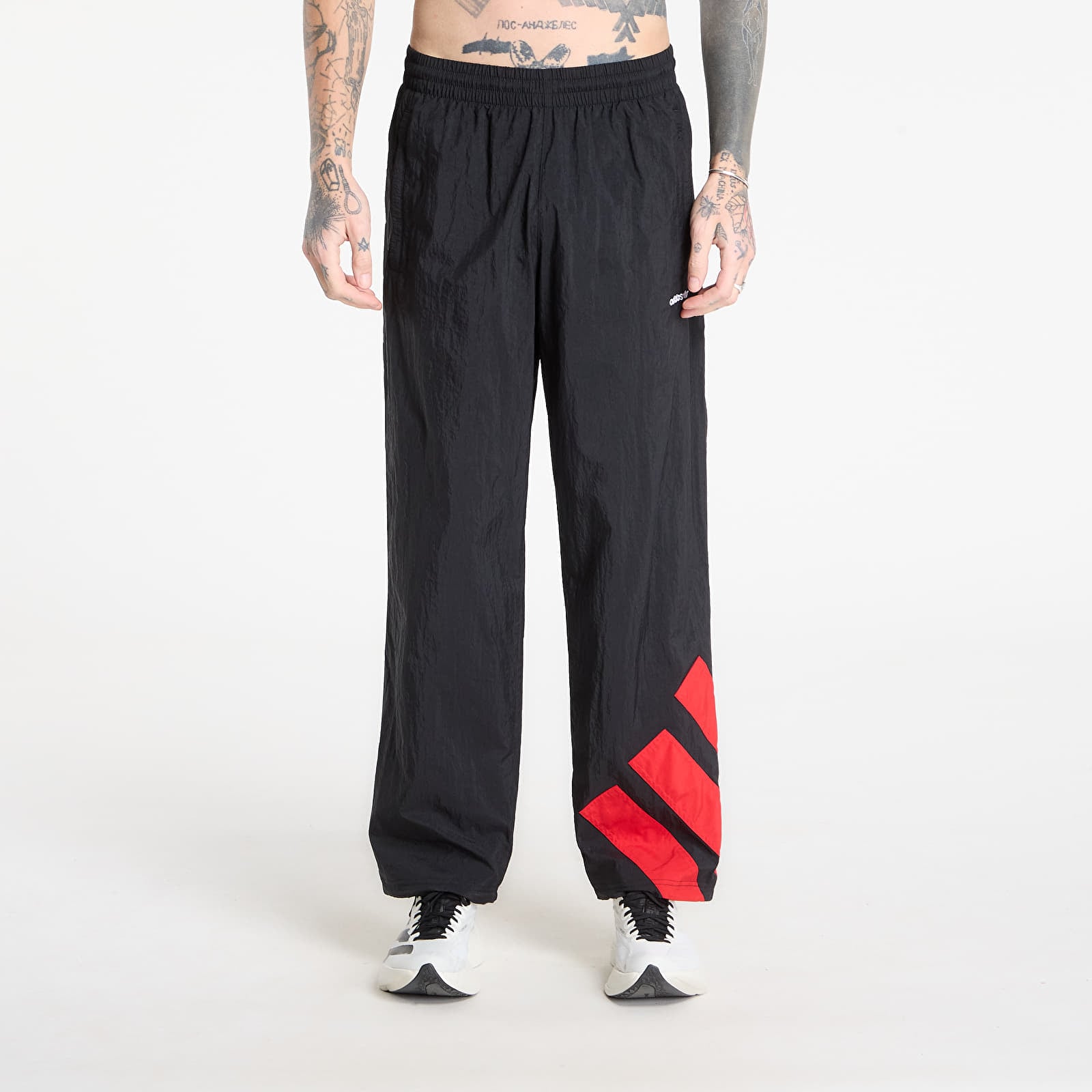 Hosen für Männer adidas Track Pant Black/ Better Scarlet
