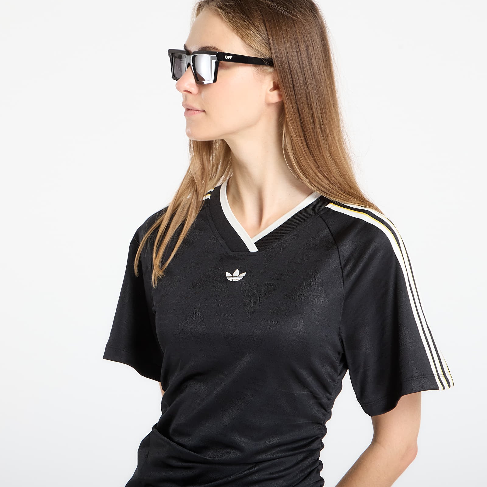 T-Shirts Frau adidas Rouched Foot J Black