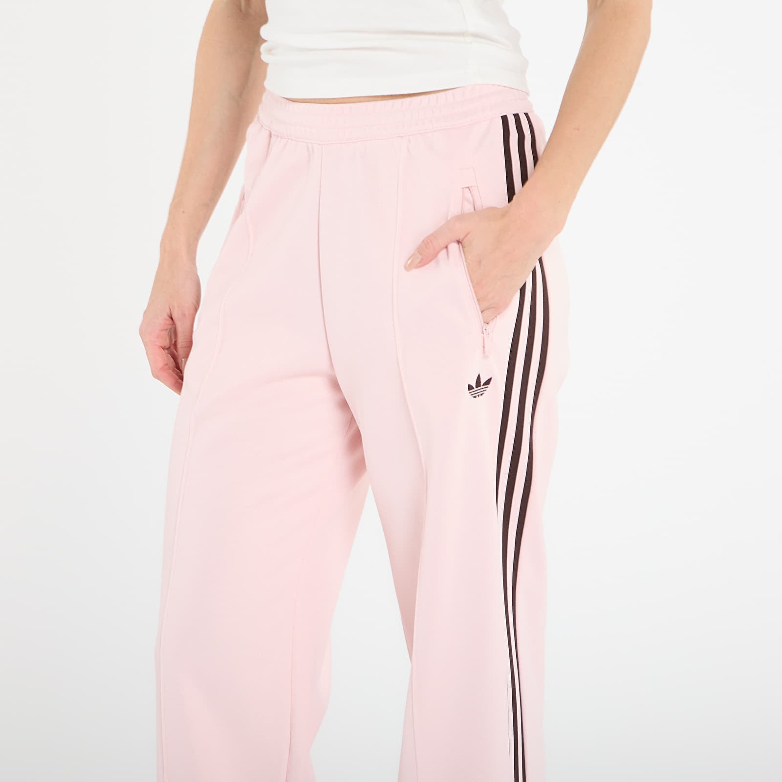 Hosen für Frauen adidas Classic Track Pants Sanpin/ Auco