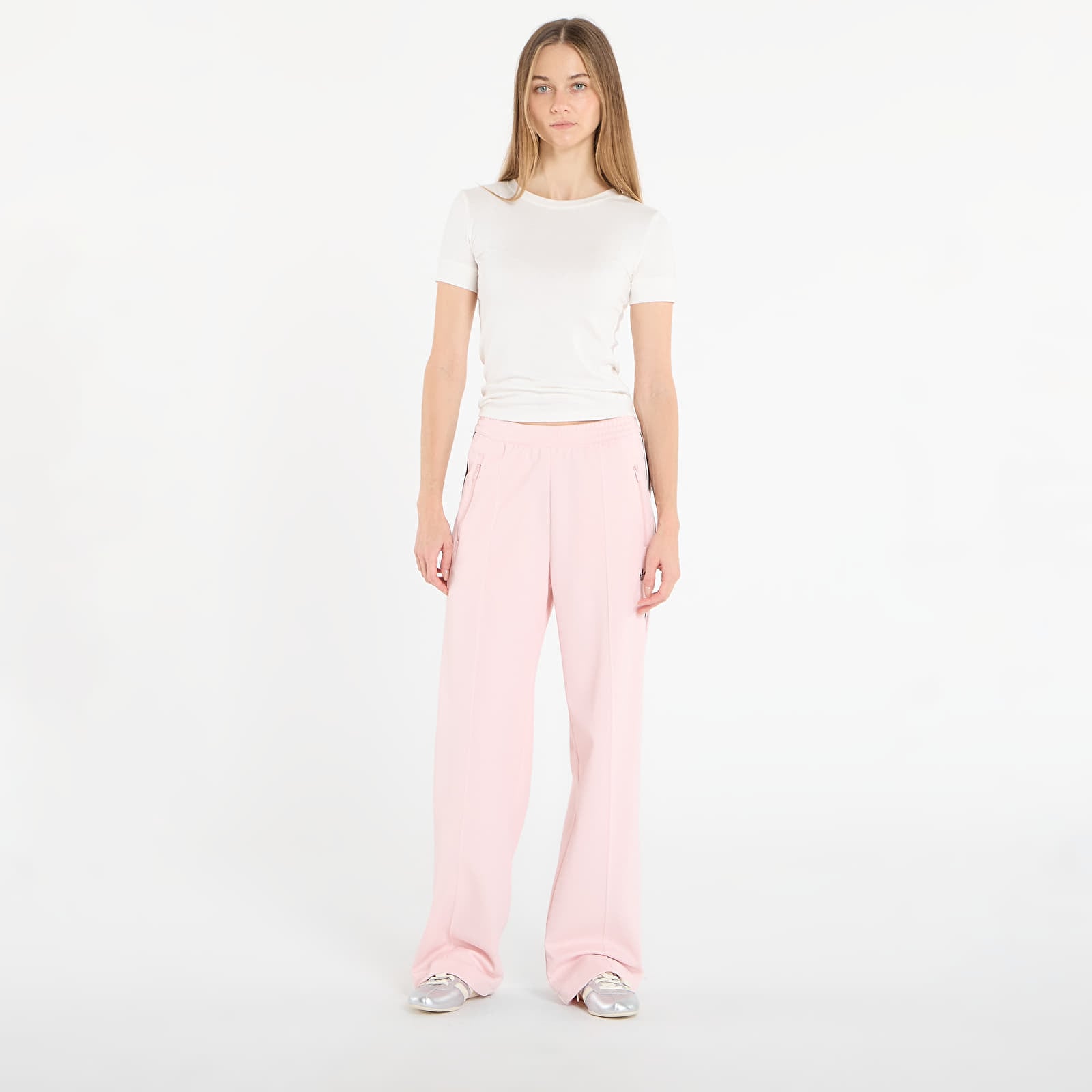 Hosen für Frauen adidas Classic Track Pants Sanpin/ Auco