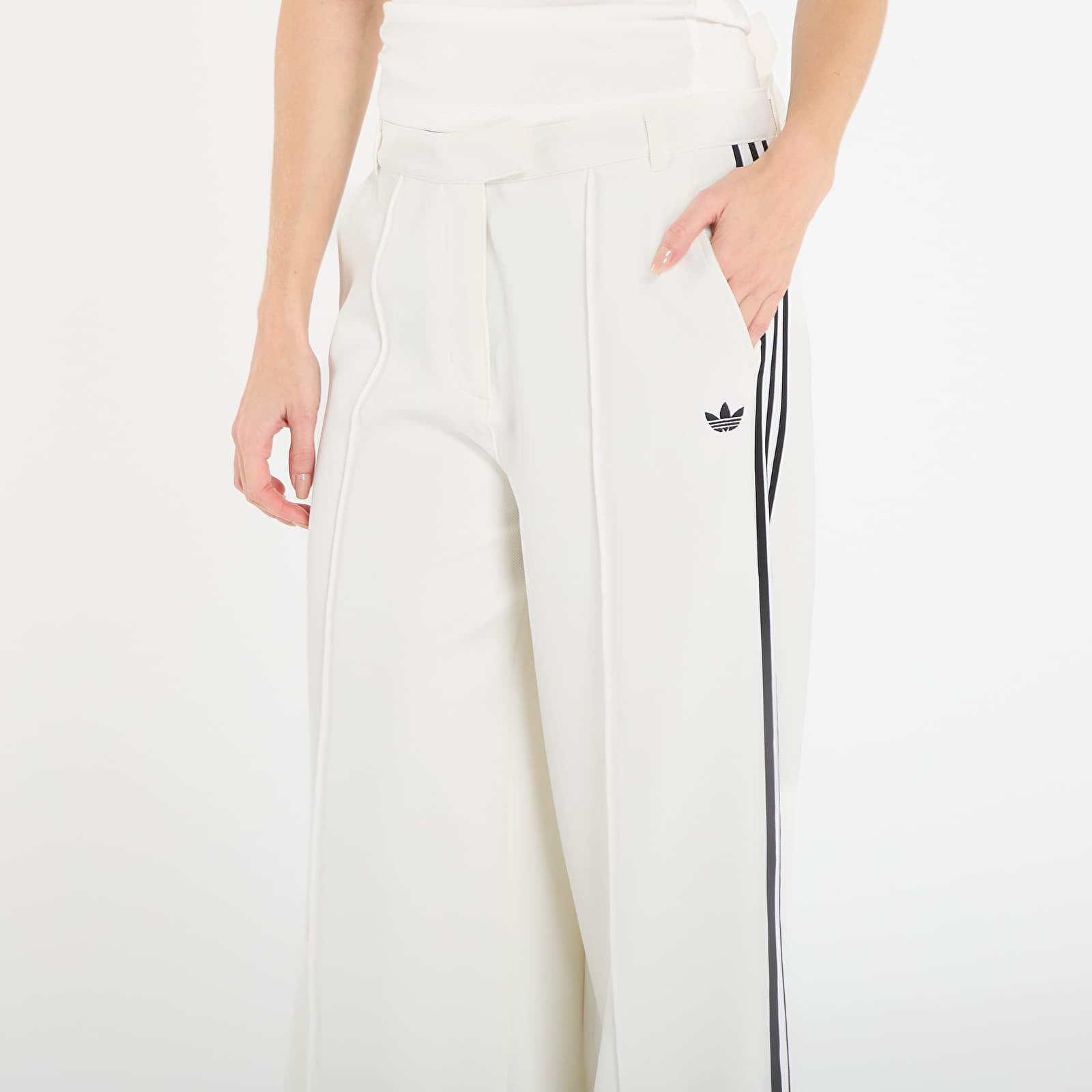 Naisten housut adidas Manager Pants Off White