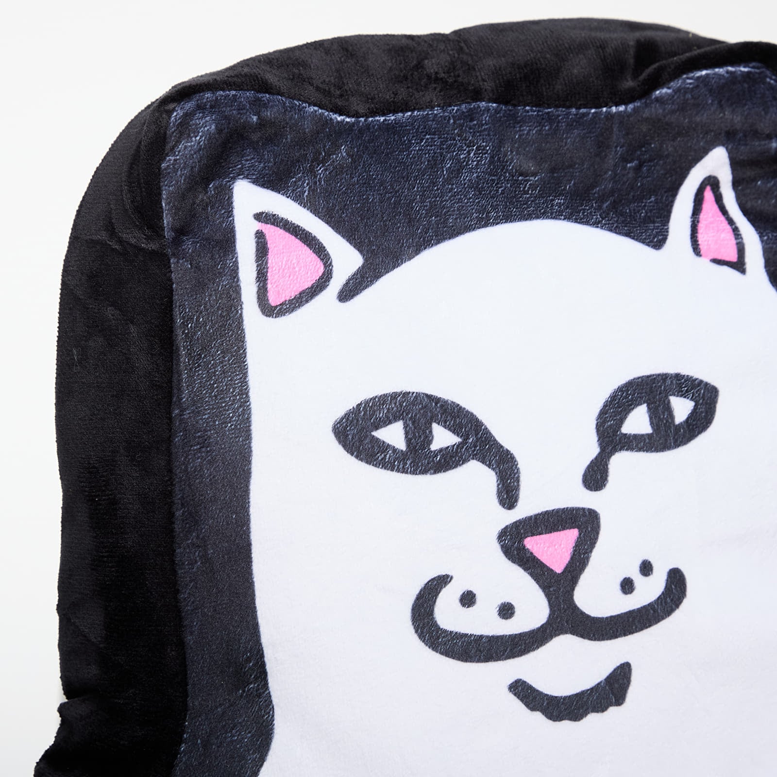 Другие аксессуары RIPNDIP Lord Nermal Pillow Black