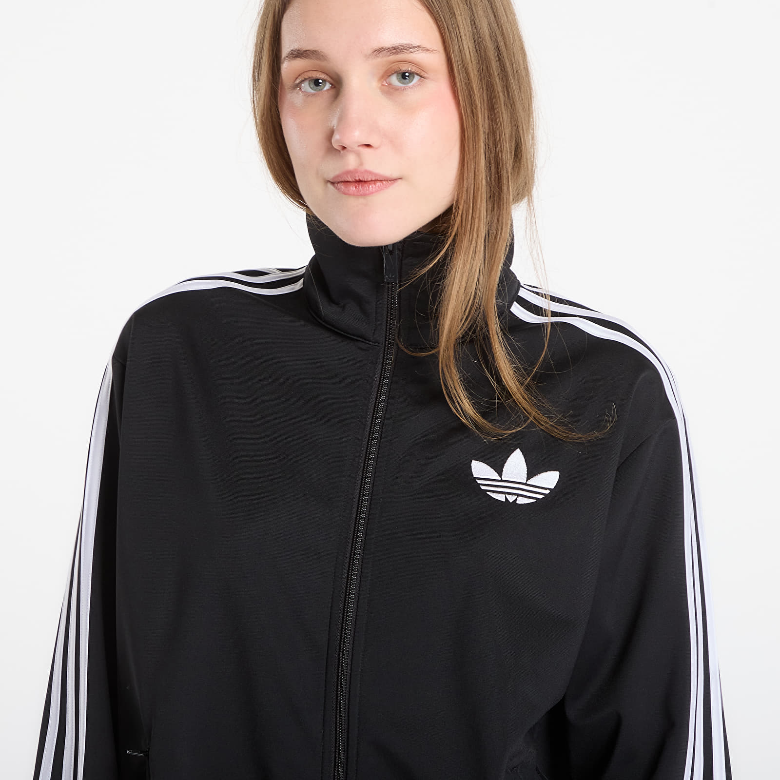 Hupparit ja collegepaidat adidas Fb Tt Loose Black/ White