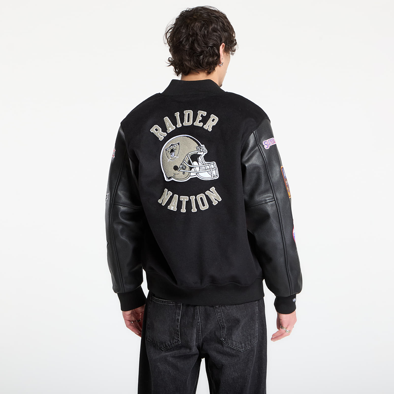 Férfi kabátok MItchell & Ness NFL Blackout Collection Varsity Jacket Oakland Raiders Black