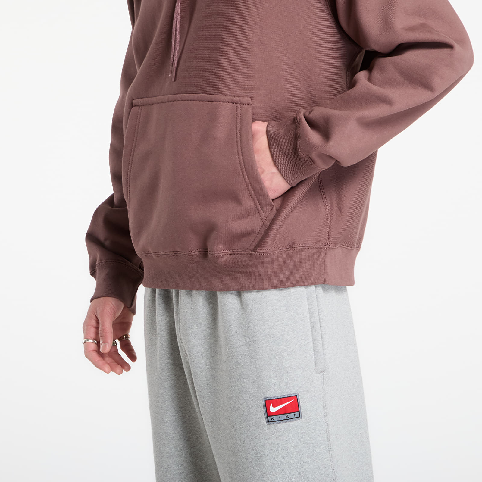 Hanorace pentru bărbați Nike Solo Swoosh Men's Pullover Hoodie Tattoo/ White