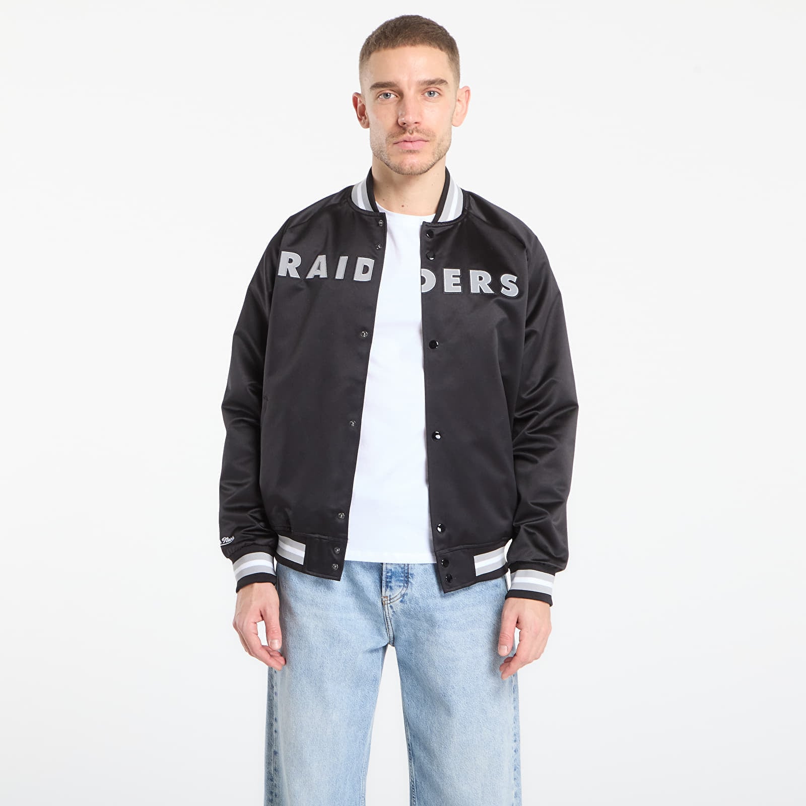 Яке Mitchell & Ness NFL Lightweight Satin Jacket Vintage Logo Raiders Black XL