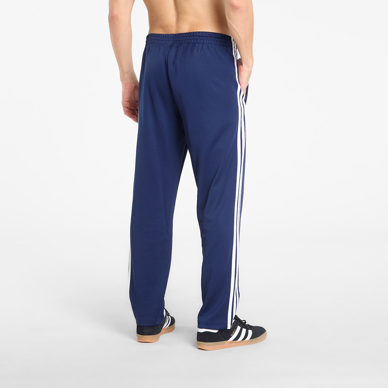 Trenerke adidas Regular Track Joggers Night Indigo/ Earth Strata
