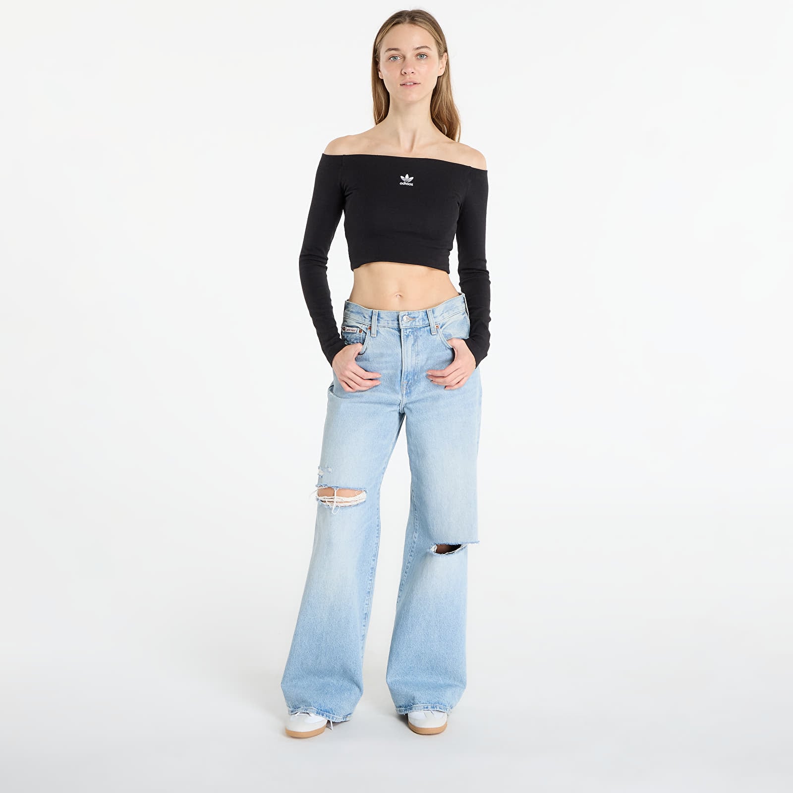 Dámske tričká adidas Ess Rib Ls Black