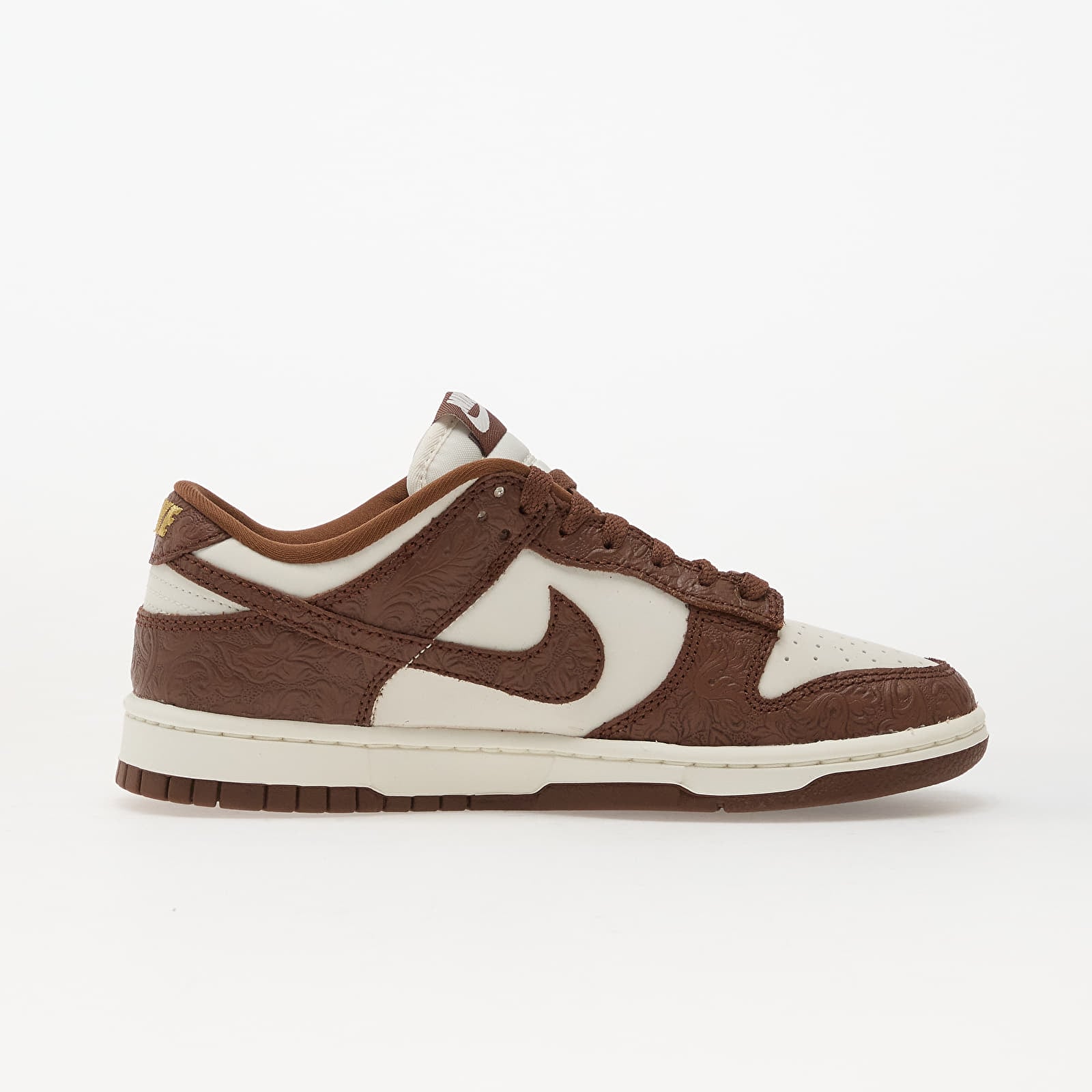 Buty damskie Nike W Dunk Low Sail/ Fauna Brown-Sail-Mtlc Gold