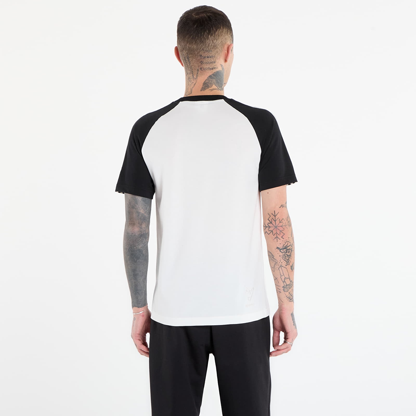 T-Shirts Männer adidas Juve Og Tee Core White