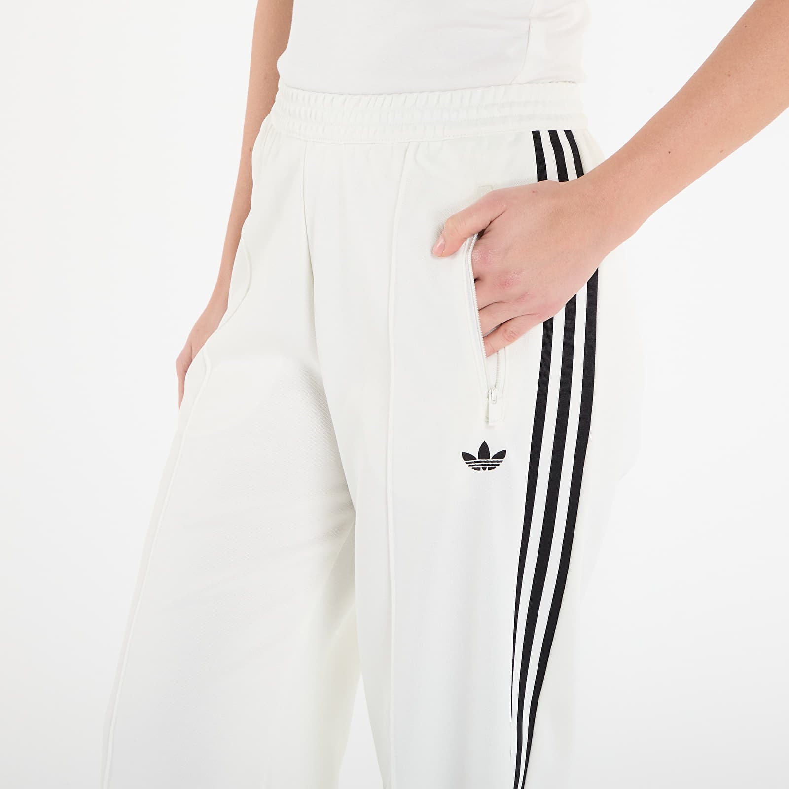 Joggebukser for kvinner adidas Classic Track Pants Off White/ Black