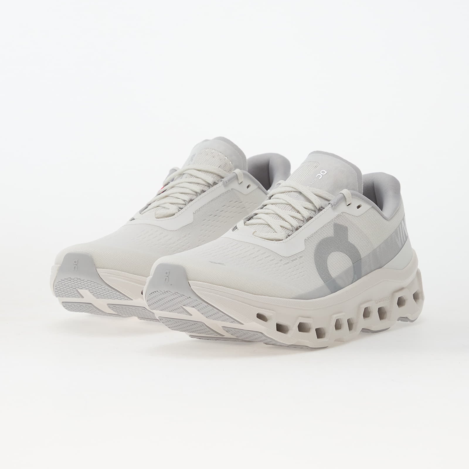 Moteriški sportiniai bateliai ir avalynė On W Cloudmonster 1 White/ White