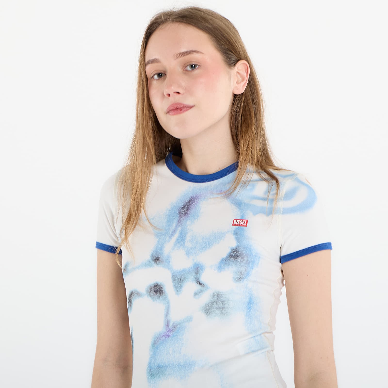 Ženske majice  DIESEL T-Uncuties-Long-S1 T-Shirt Off White