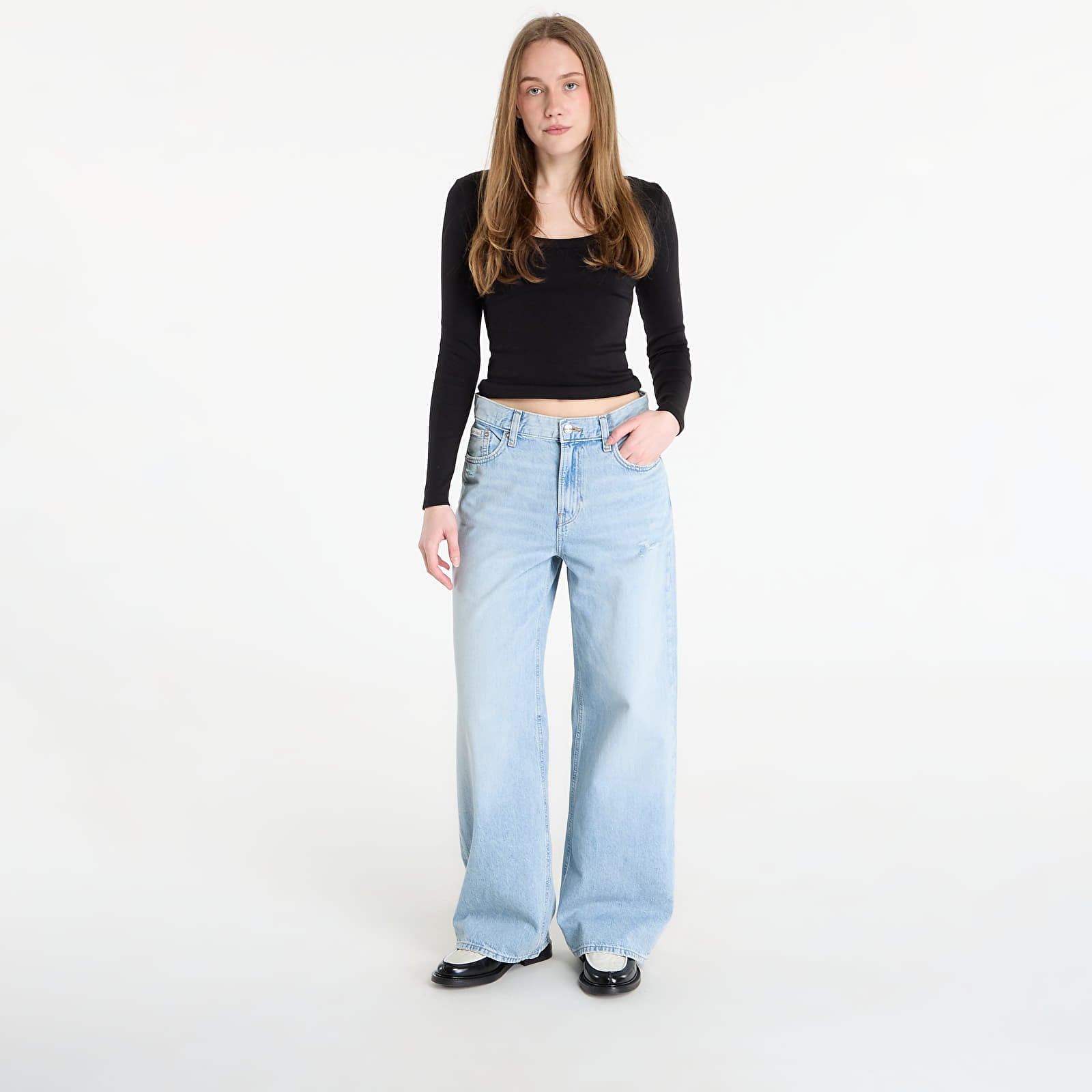 Blugi pentru femei Calvin Klein Jeans Low Rise Baggy Ramshead Blue