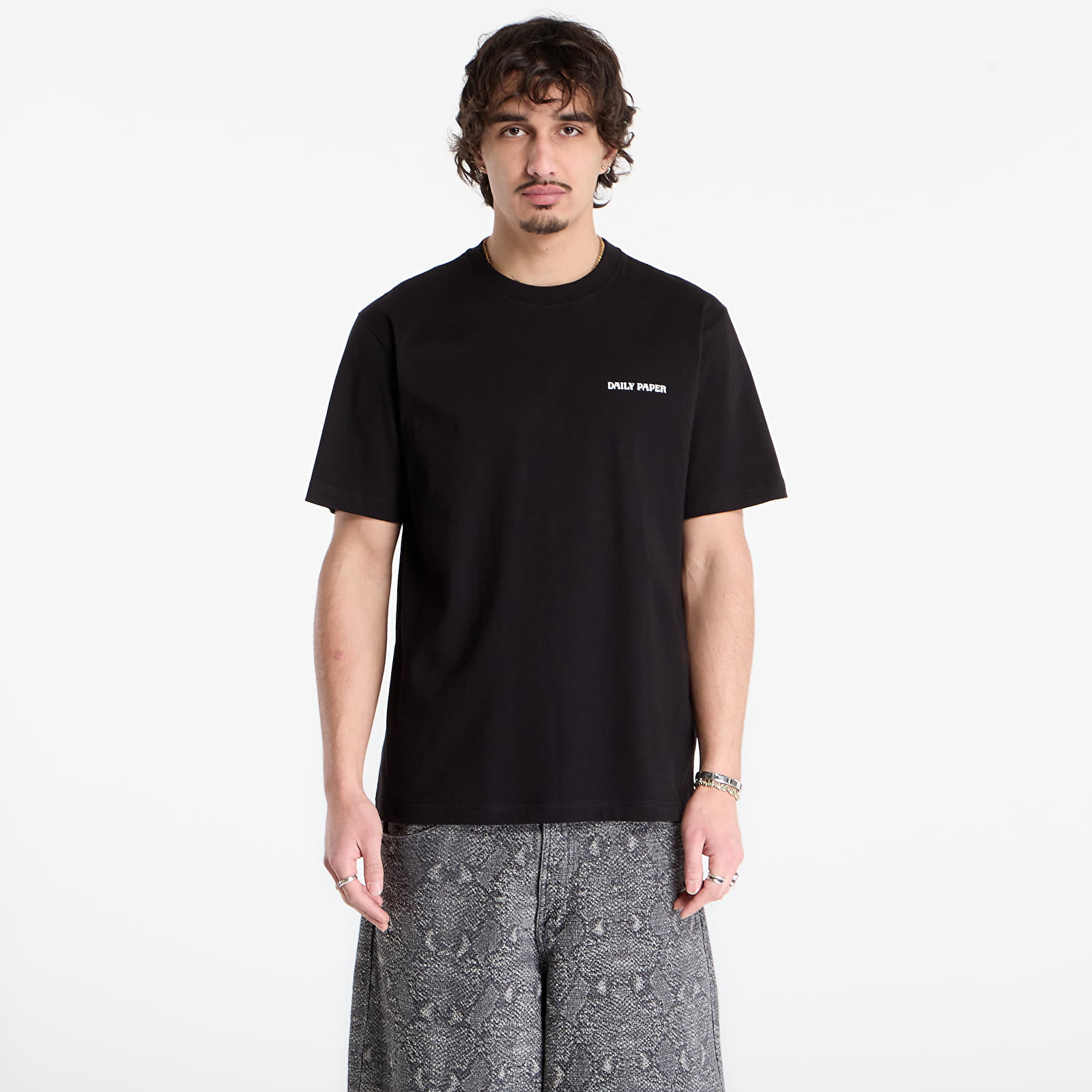 Marškinėliai Daily Paper Chain Shield T-Shirt Black