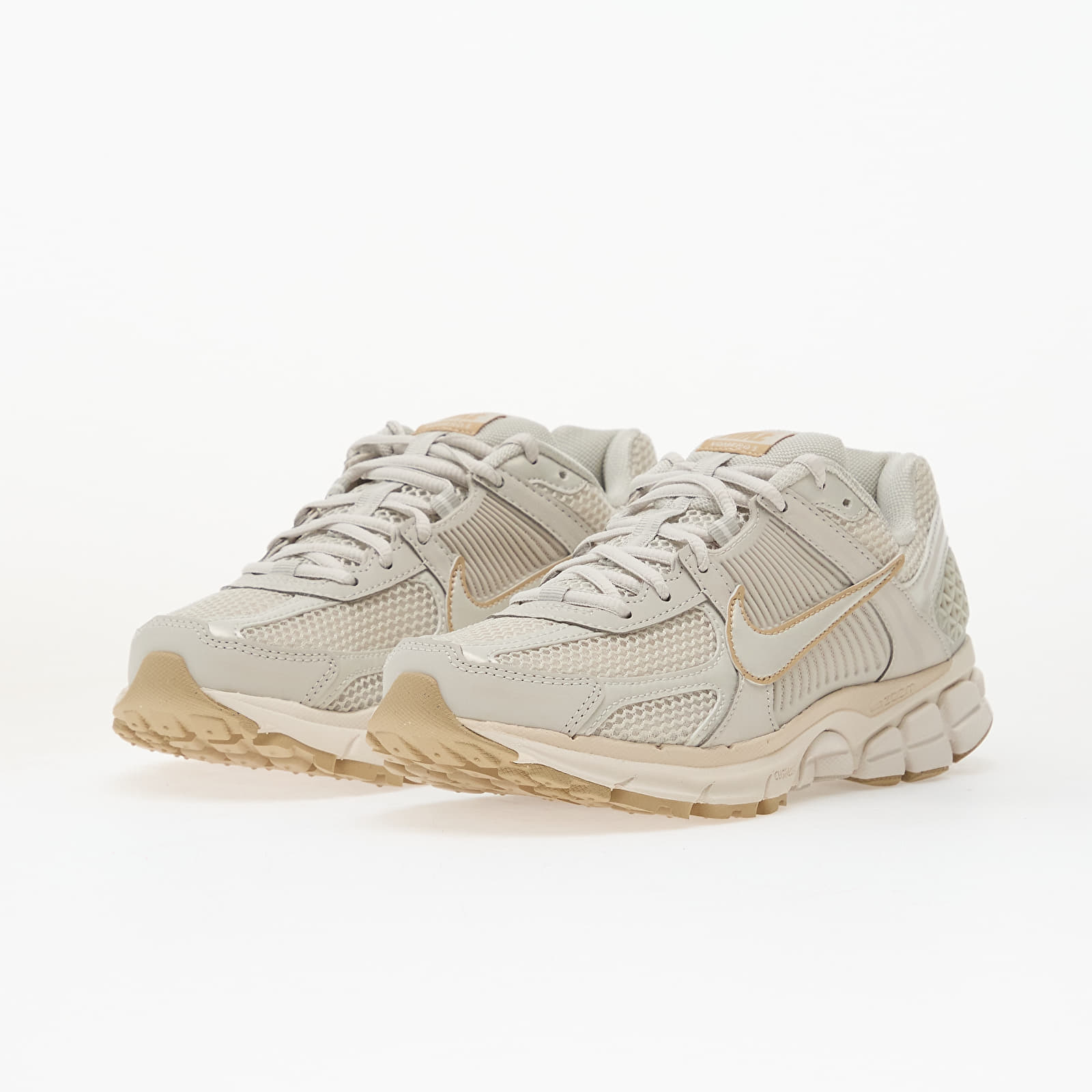 Dámske topánky a tenisky Nike W Zoom Vomero 5 Light Bone/ Light Bone-Phantom
